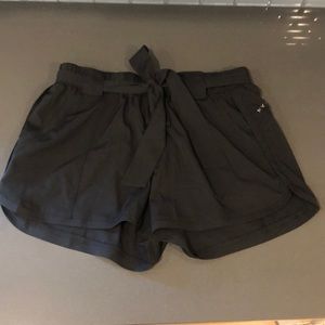 Marc Jacobs NY Tie Performance Shorts Womens Large